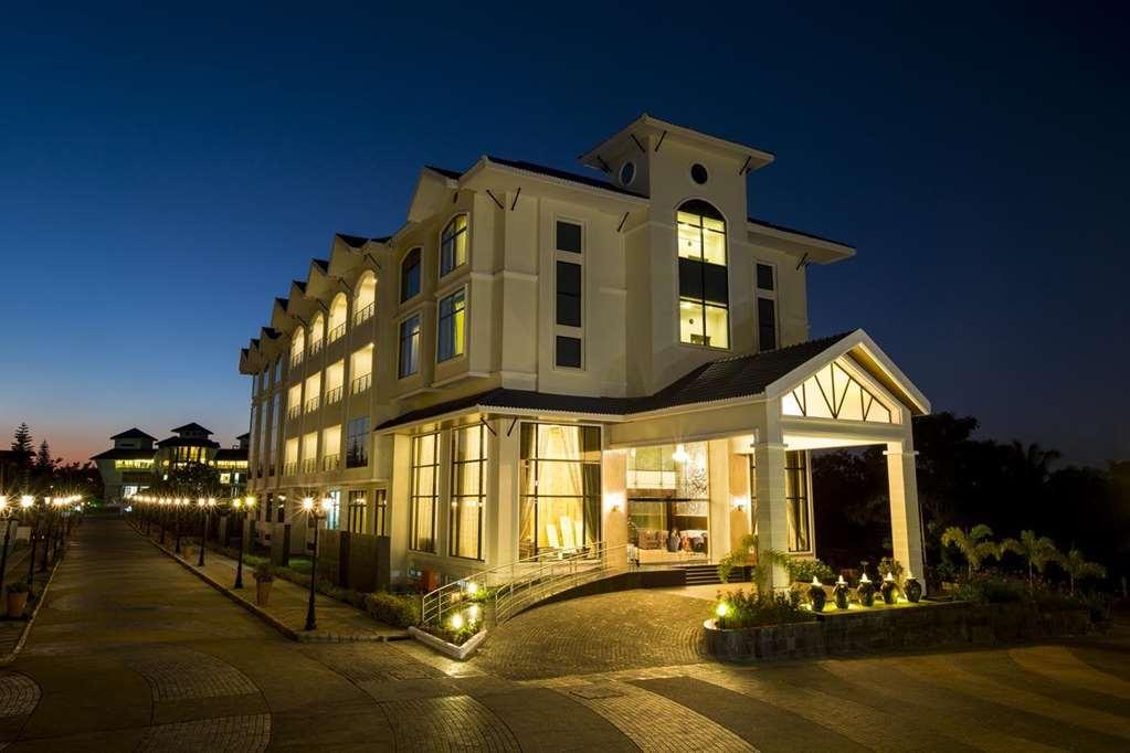 Clarks Exotica Convention Resort & Spa Devanahalli Екстериор снимка