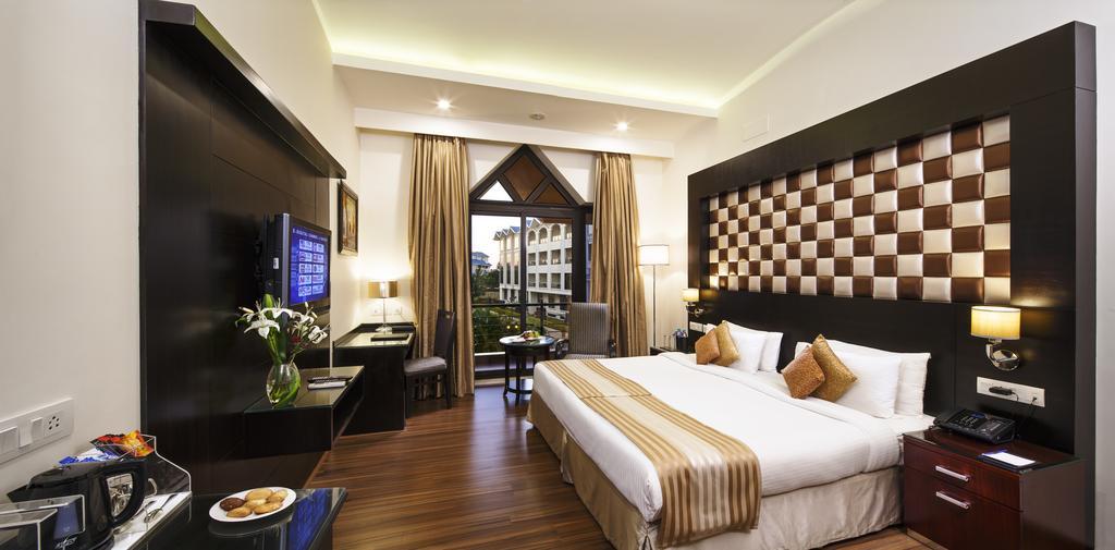 Clarks Exotica Convention Resort & Spa Devanahalli Екстериор снимка