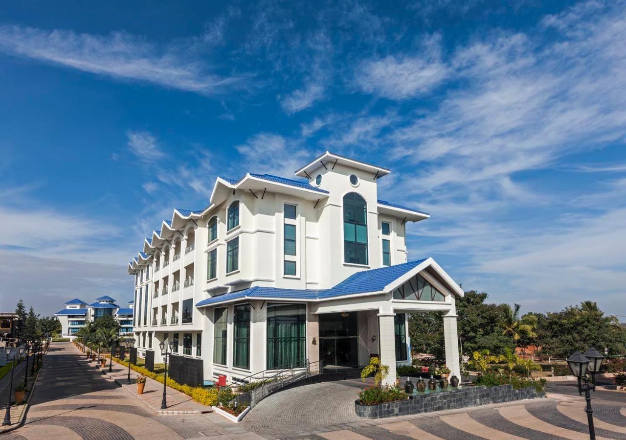 Clarks Exotica Convention Resort & Spa Devanahalli Екстериор снимка